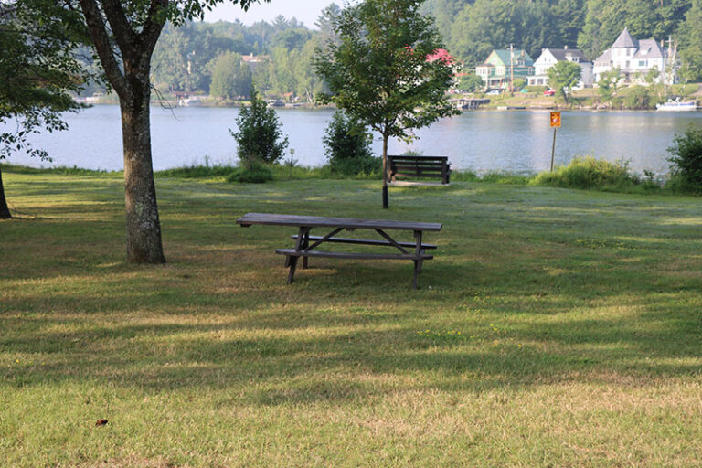 Riverfront Park 16 768x512